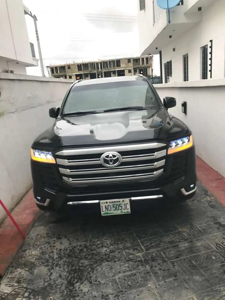 Toyota Land Cruiser rental Lagos